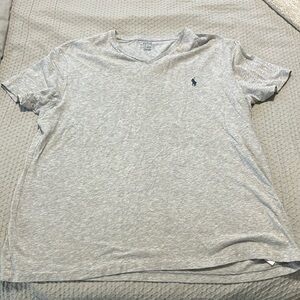 Men’s polo V Neck